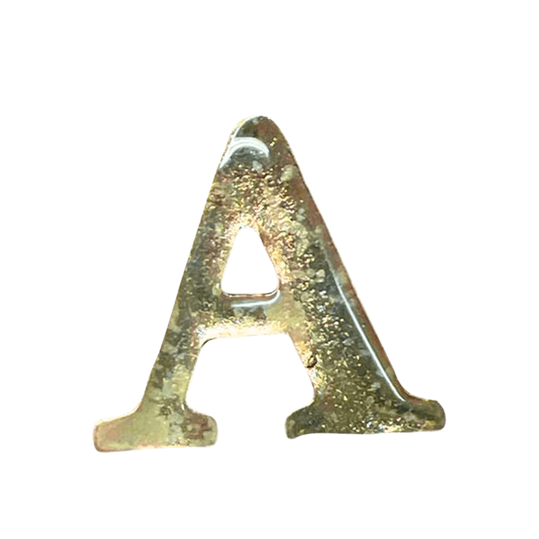 Pines de Letras Metálicas en Dorado y Negro para Sombreros