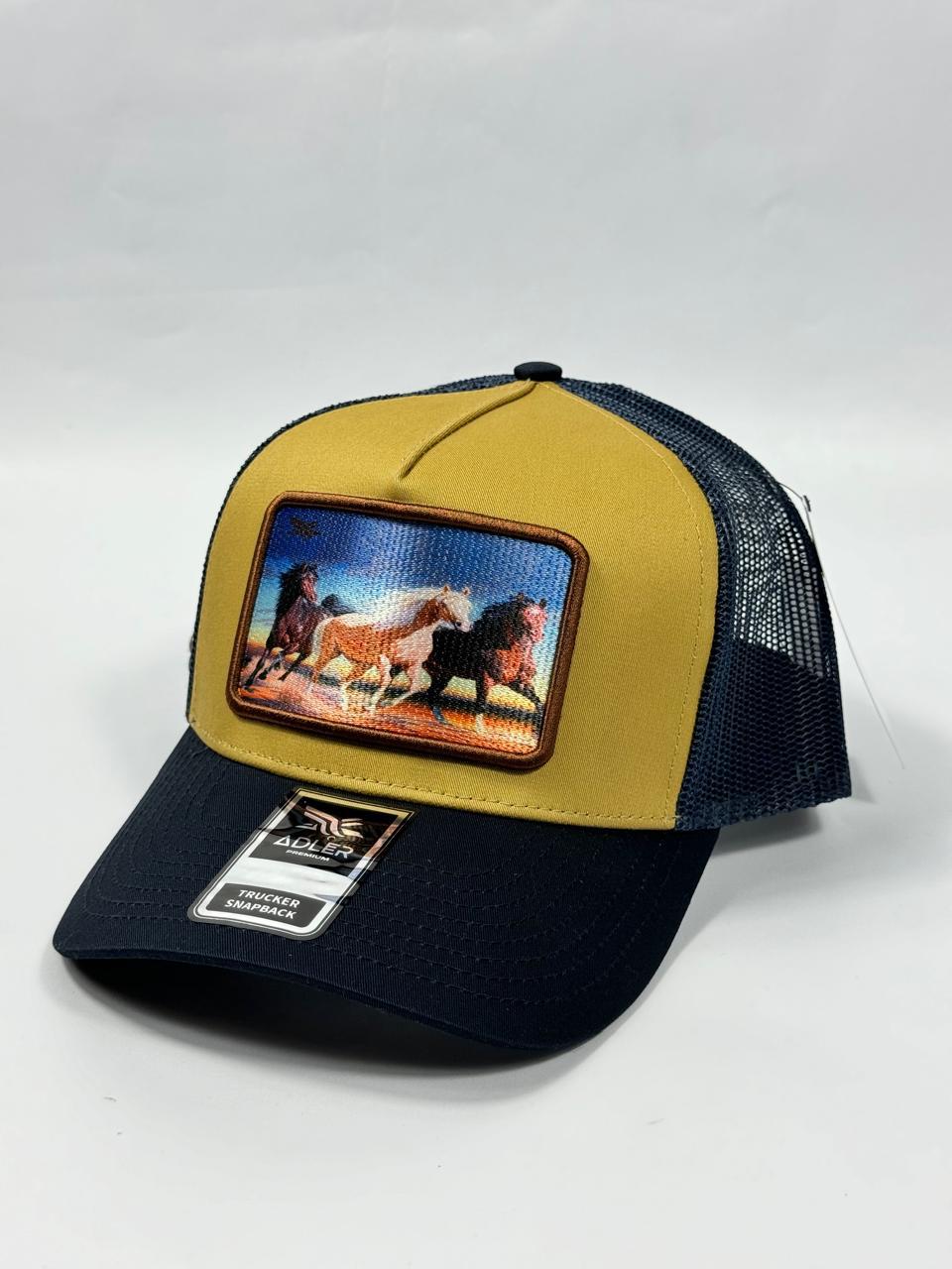 Gorra Trucker Premium Adler - Amarillo con Diseño de Caballos