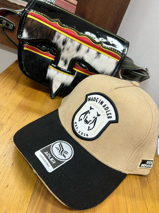 Promoción combo caballista: gorra beige + carriel tipo riñonera